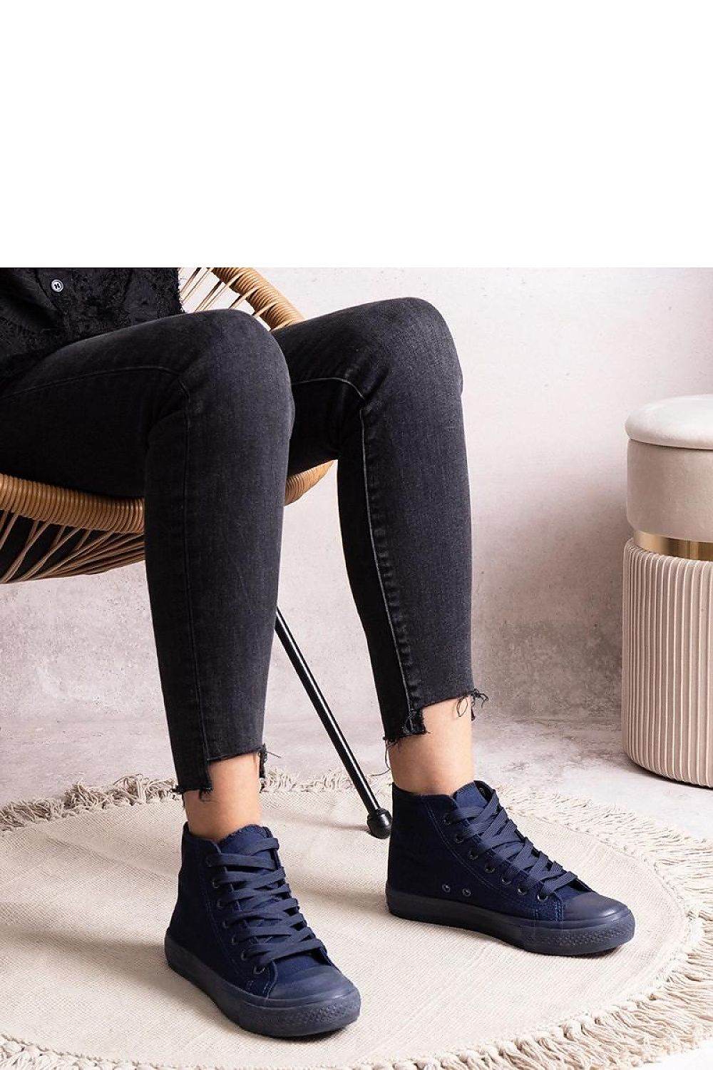 Sneakers Model 207214 Solea