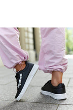 Sneakers Model 207295 Solea - Stay Covered