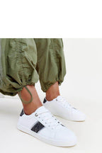 Sneakers Model 207302 Solea - Stay Covered