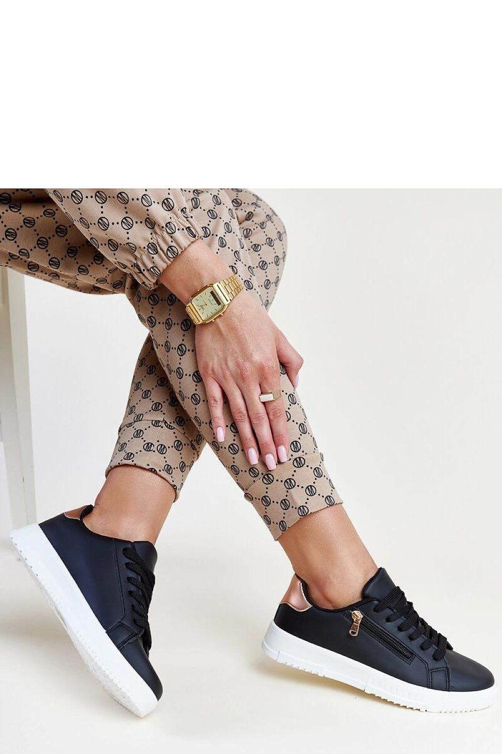Sneakers Model 207307 Solea