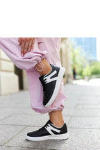 Sneakers Model 207308 Solea - Stay Covered