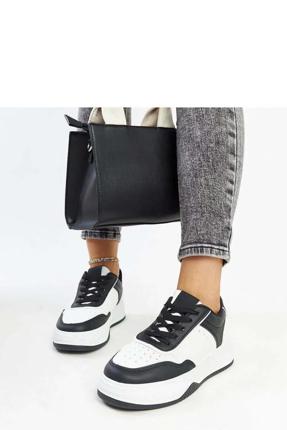 Sneakers Model 207412 Solea - Stay Covered - Stay Covered