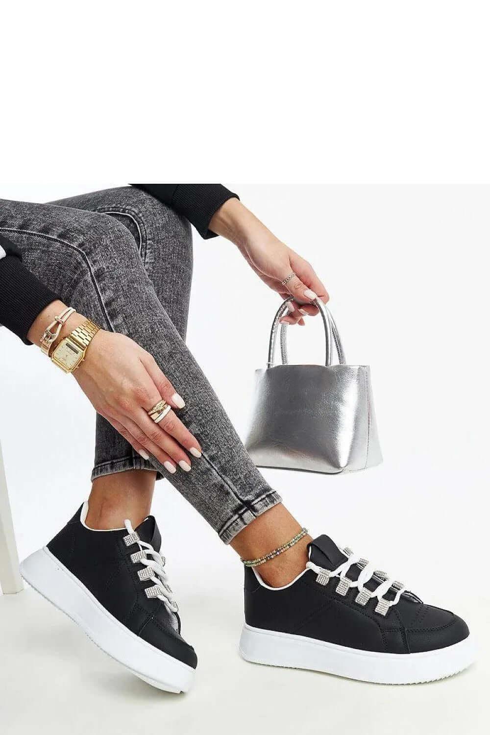 Sneakers Model 207441 Solea - Stay Covered - Stay Covered