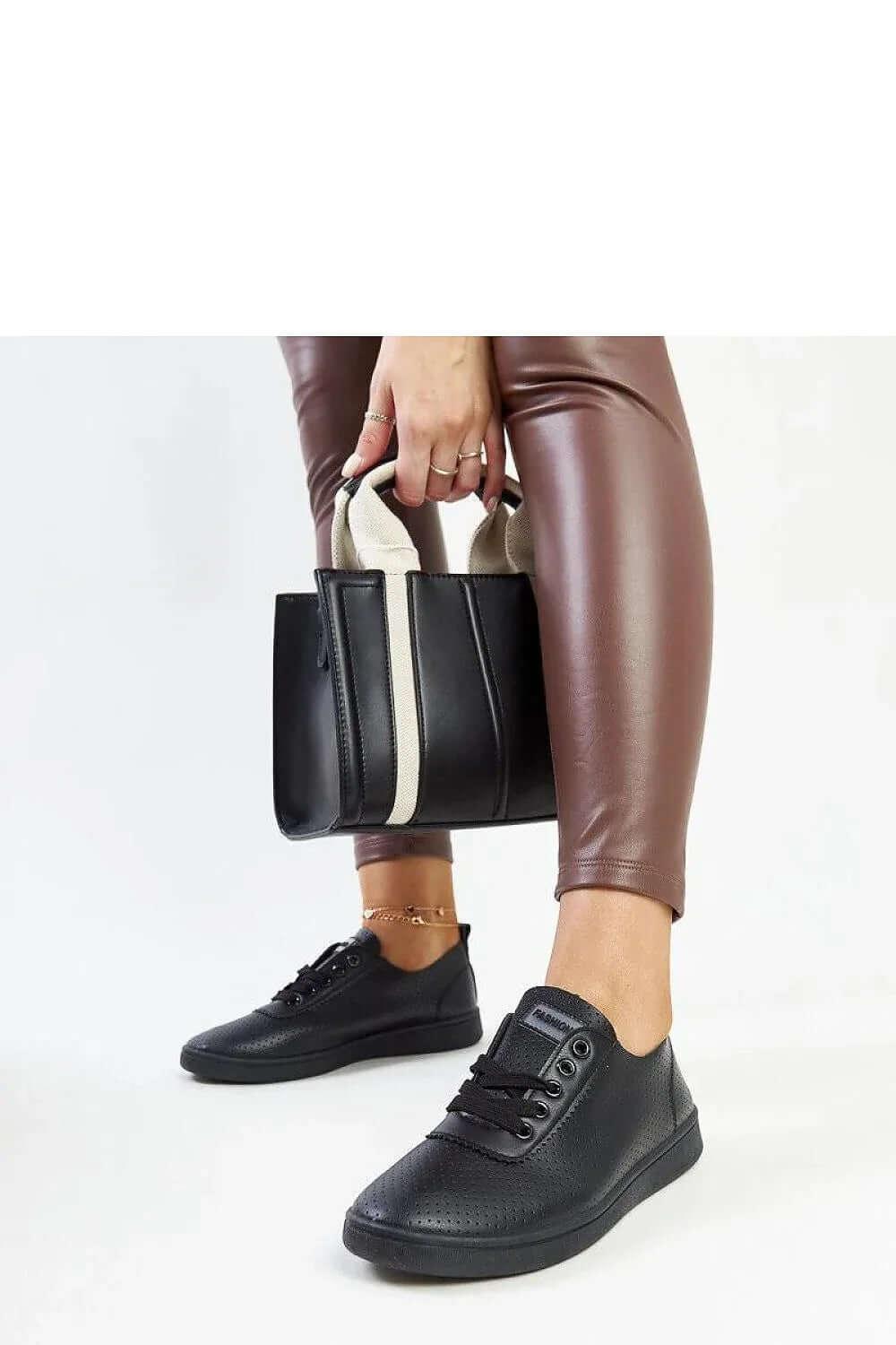 Sneakers Model 207448 Solea aus Kunstleder - Stay Covered