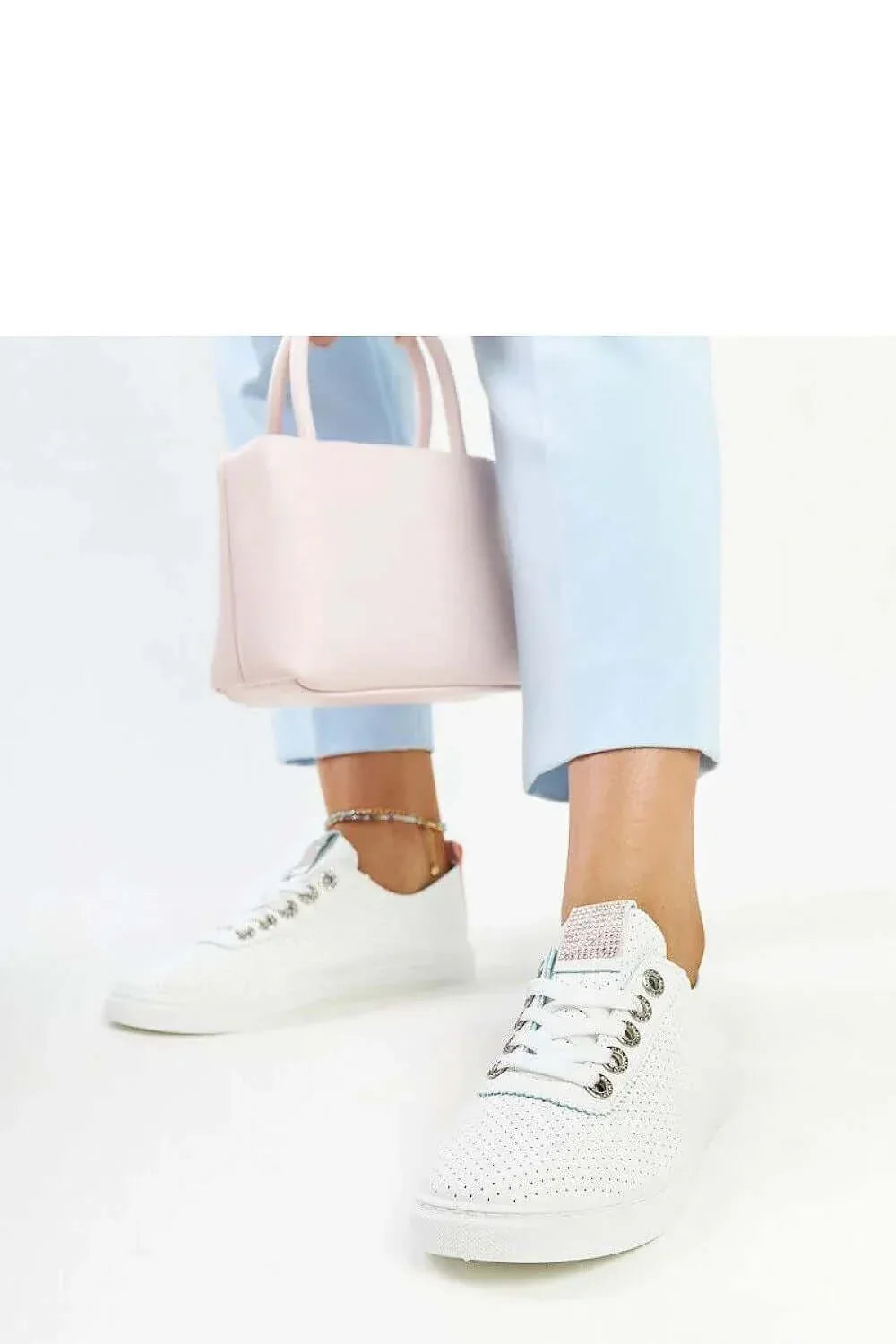 Sneakers Model 207451 Solea - Stay Covered - Stay Covered