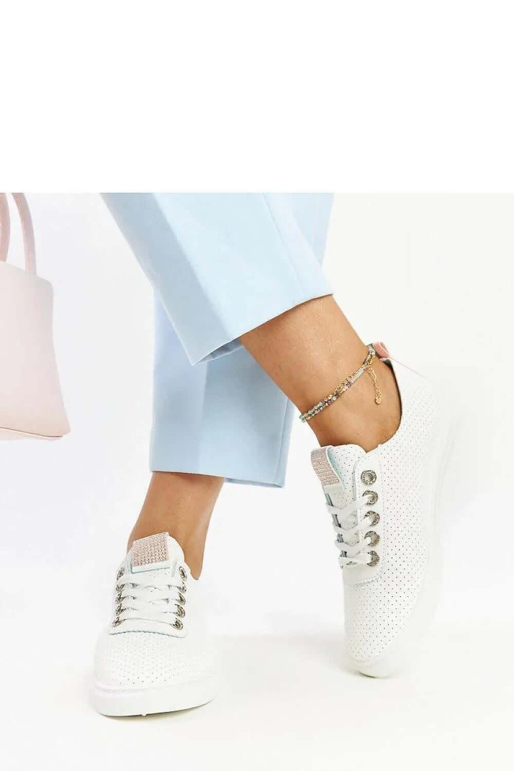 Sneakers Model 207451 Solea - Stay Covered - Stay Covered