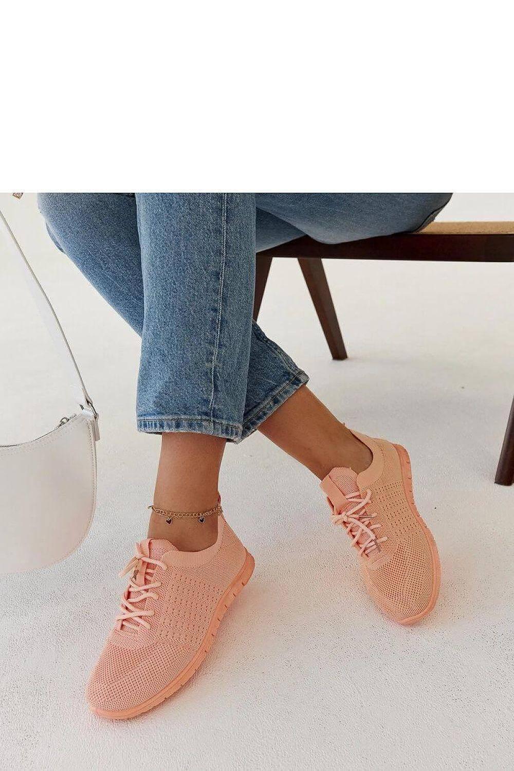 Sneakers Model 207523 Solea - Stay Covered - Stay Covered