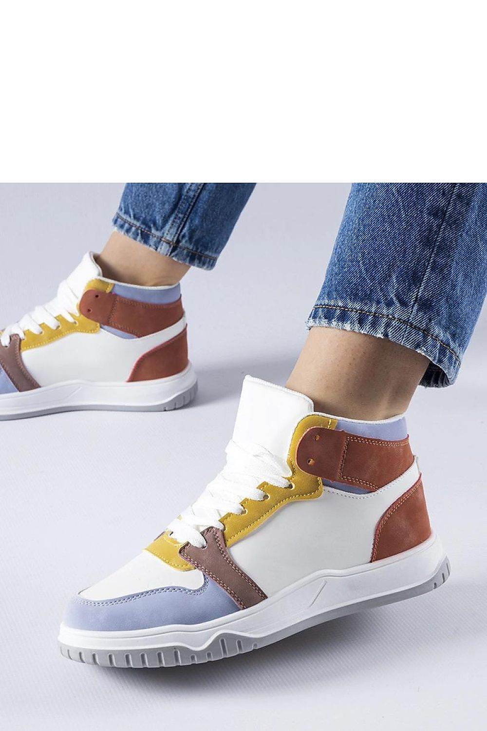 Sneakers Model 207564 Solea - Stay Covered