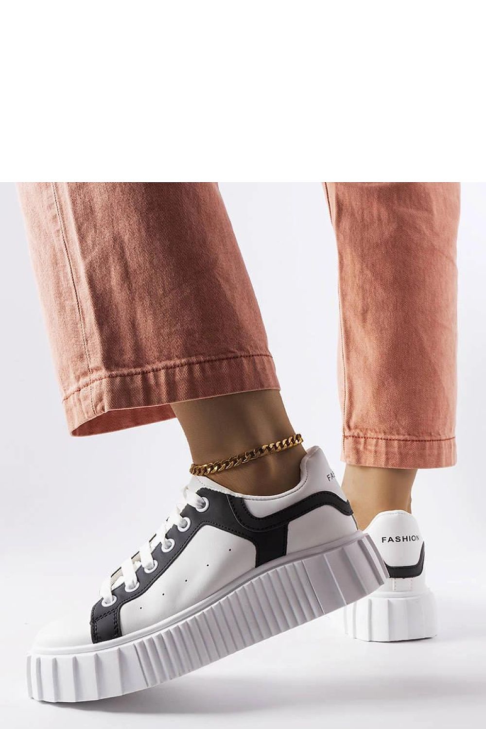  Sportliche Schuhe auf Plattform model 207834 Solea 