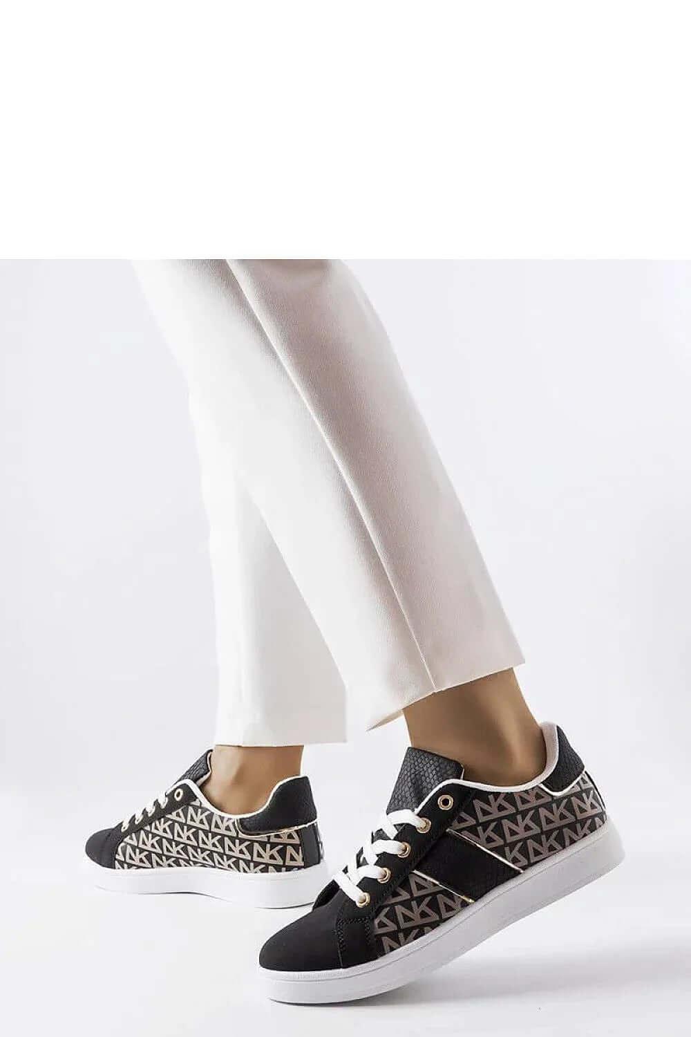 Sneakers Model 207862 Solea - Stay Covered - Stay Covered