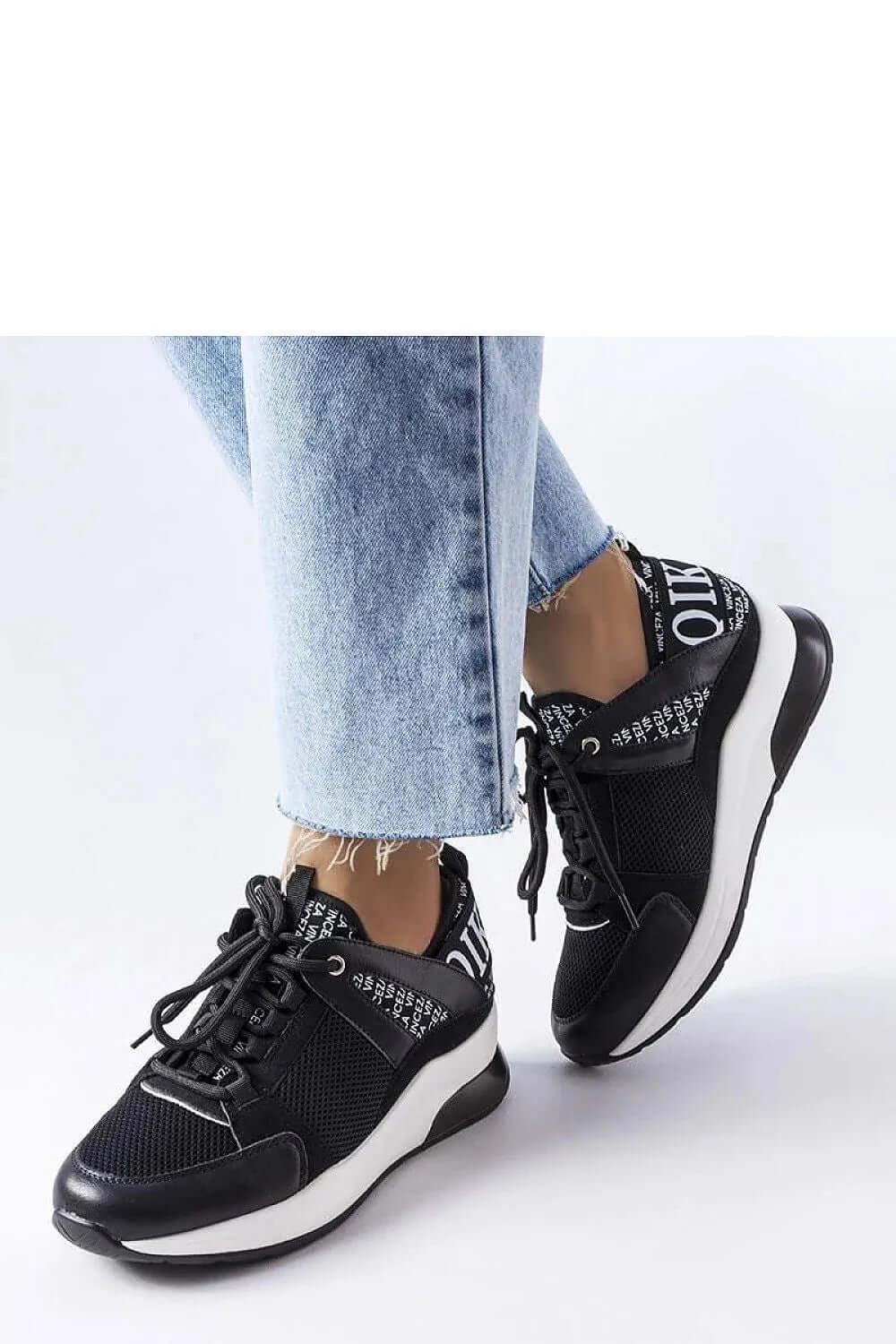 Sneakers Model 207891 Solea - Stay Covered - Stay Covered