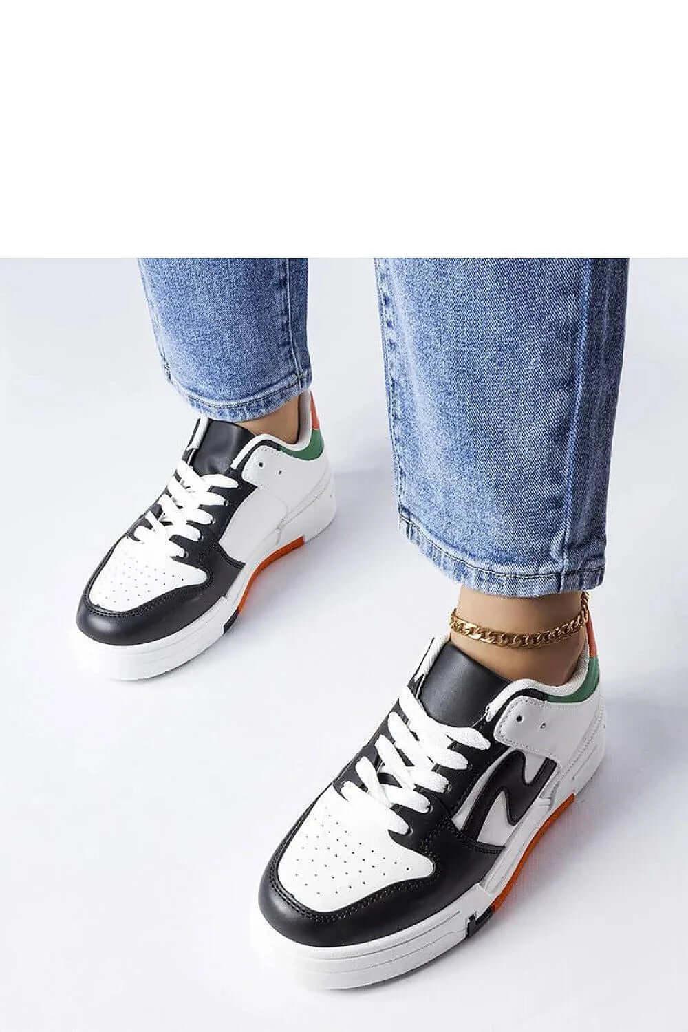 Sneakers Model 207907 Solea - Stay Covered - Stay Covered