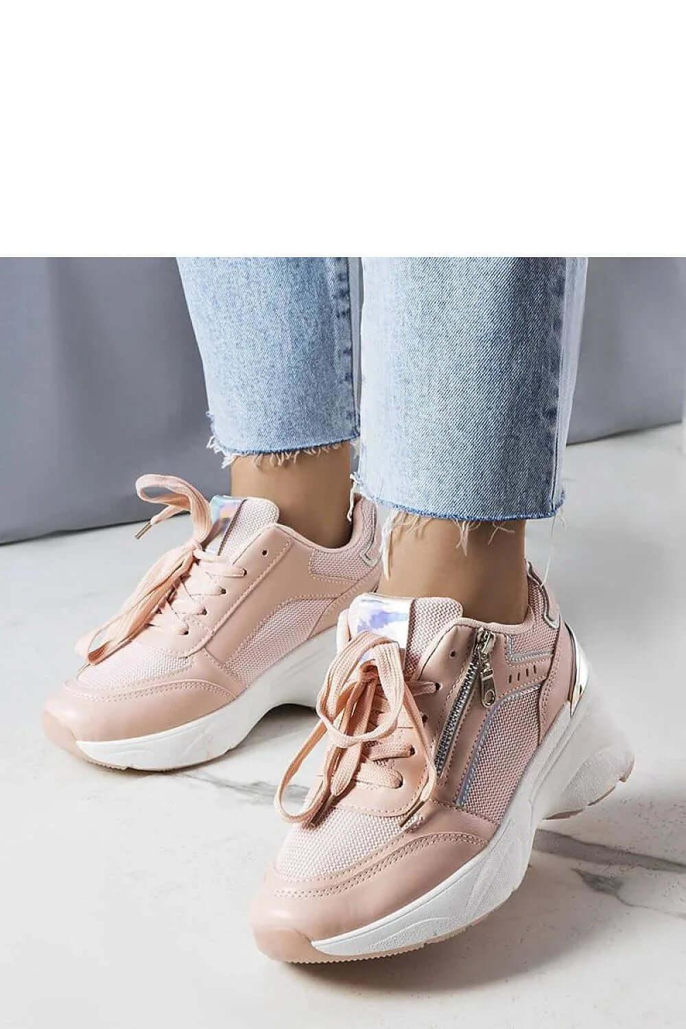 Sneakers Model 207114 Solea - Stay Covered - Stay Covered