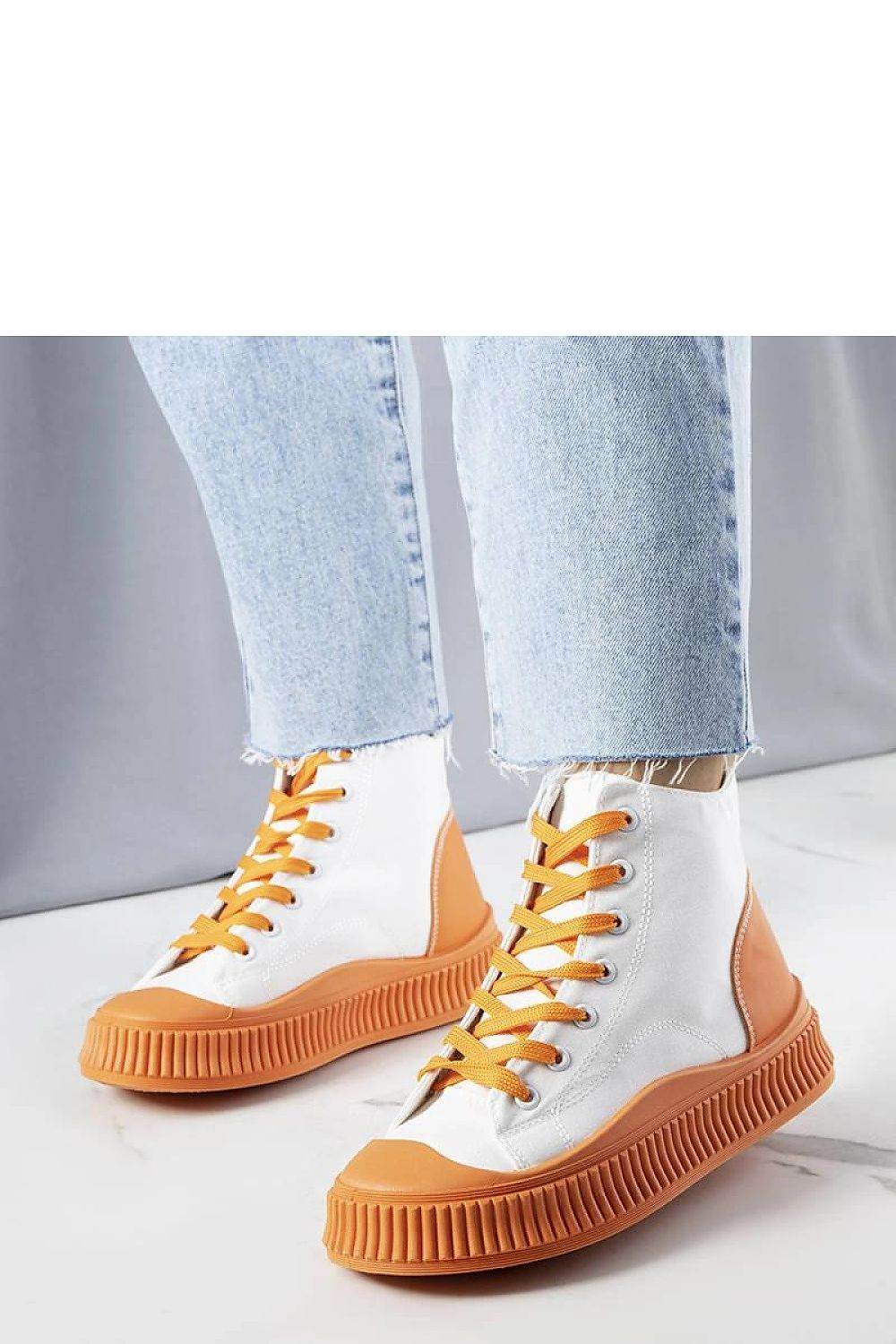 Sneakers Model 207205 Solea - Stay Covered