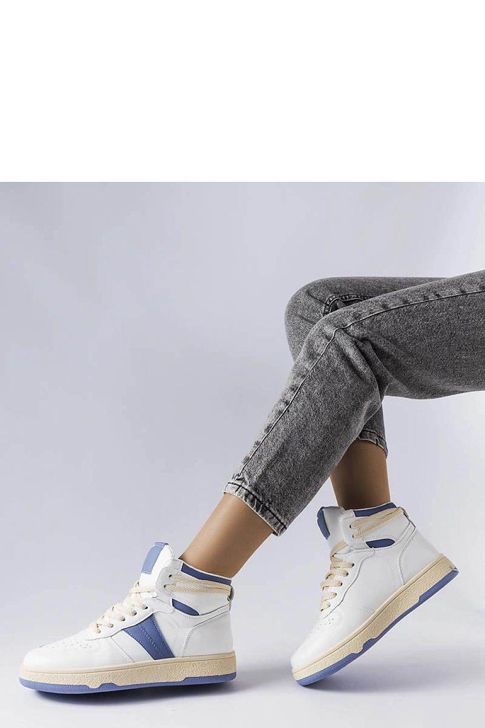 Sneakers Model 208009 Solea - Stay Covered