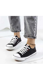 Sneakers Model 208037 Solea - Stay Covered - Stay Covered