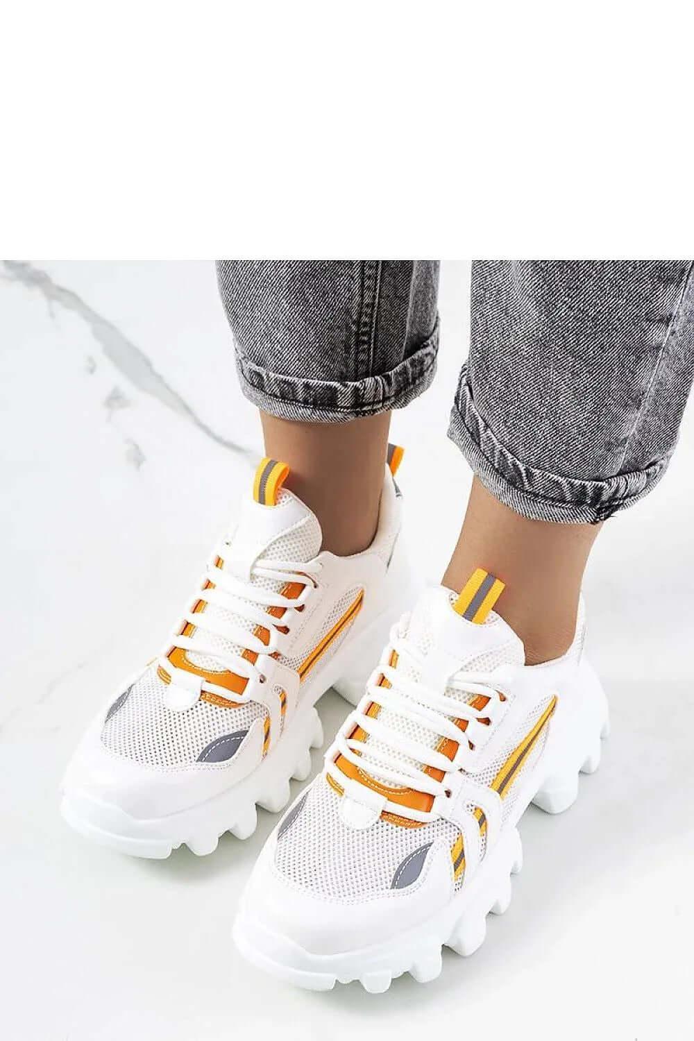 Sneakers Model 208043 Solea - Stay Covered - Stay Covered