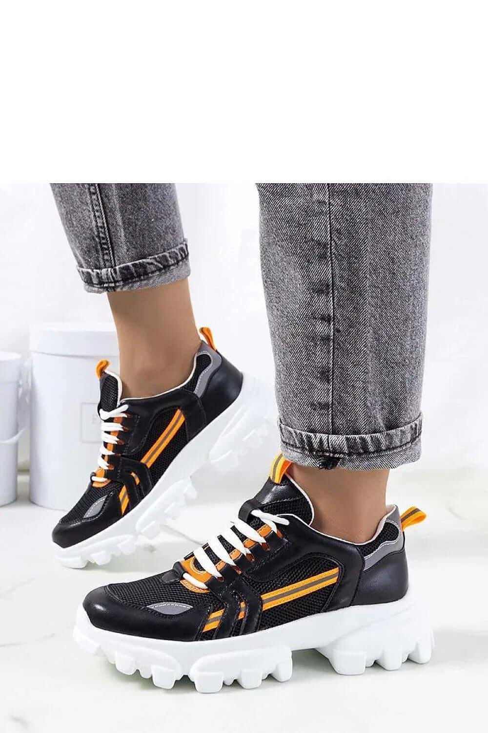 Sneakers Model 208043 Solea - Stay Covered - Stay Covered