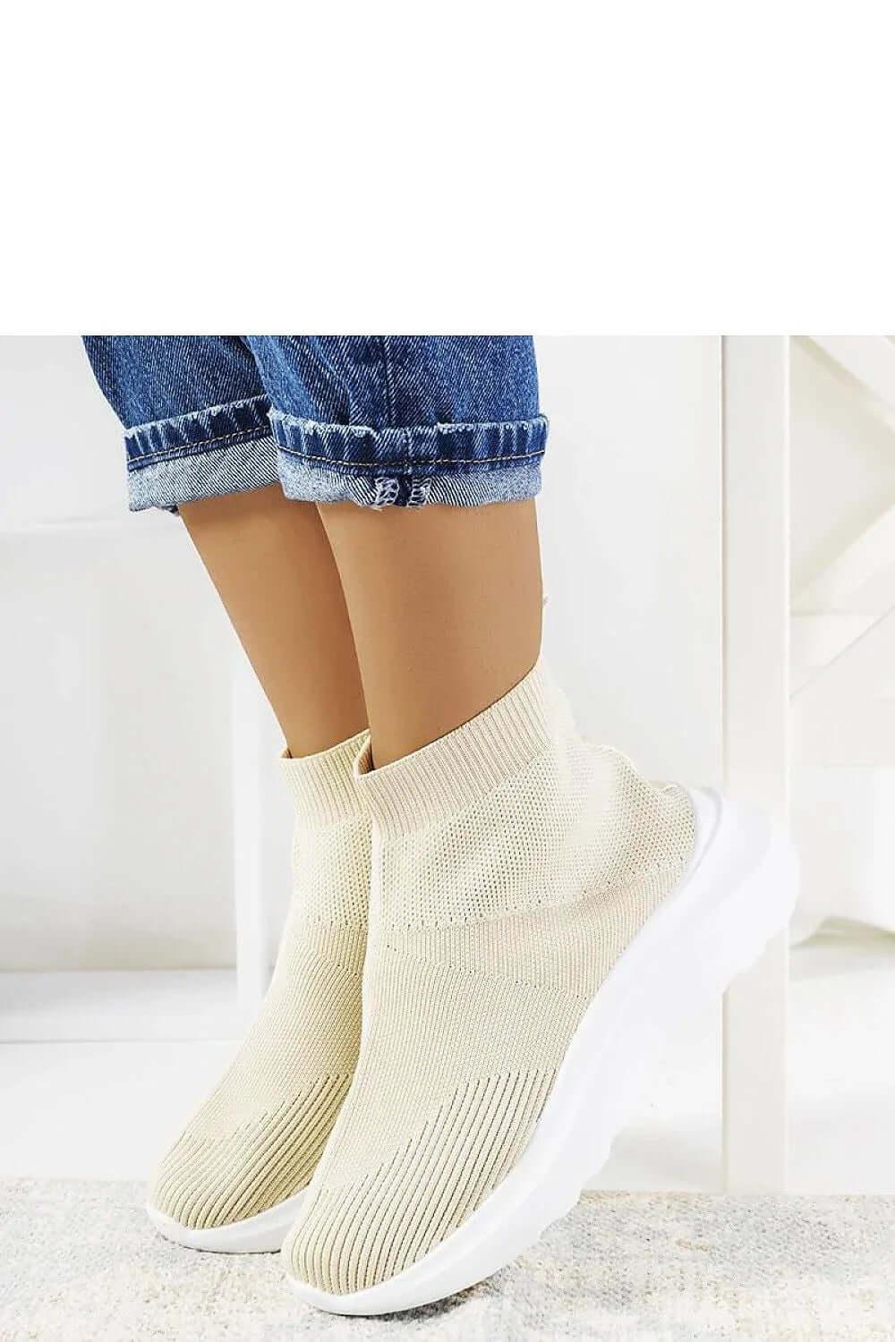 Sneakers Model 208047 Solea - Stay Covered - Stay Covered