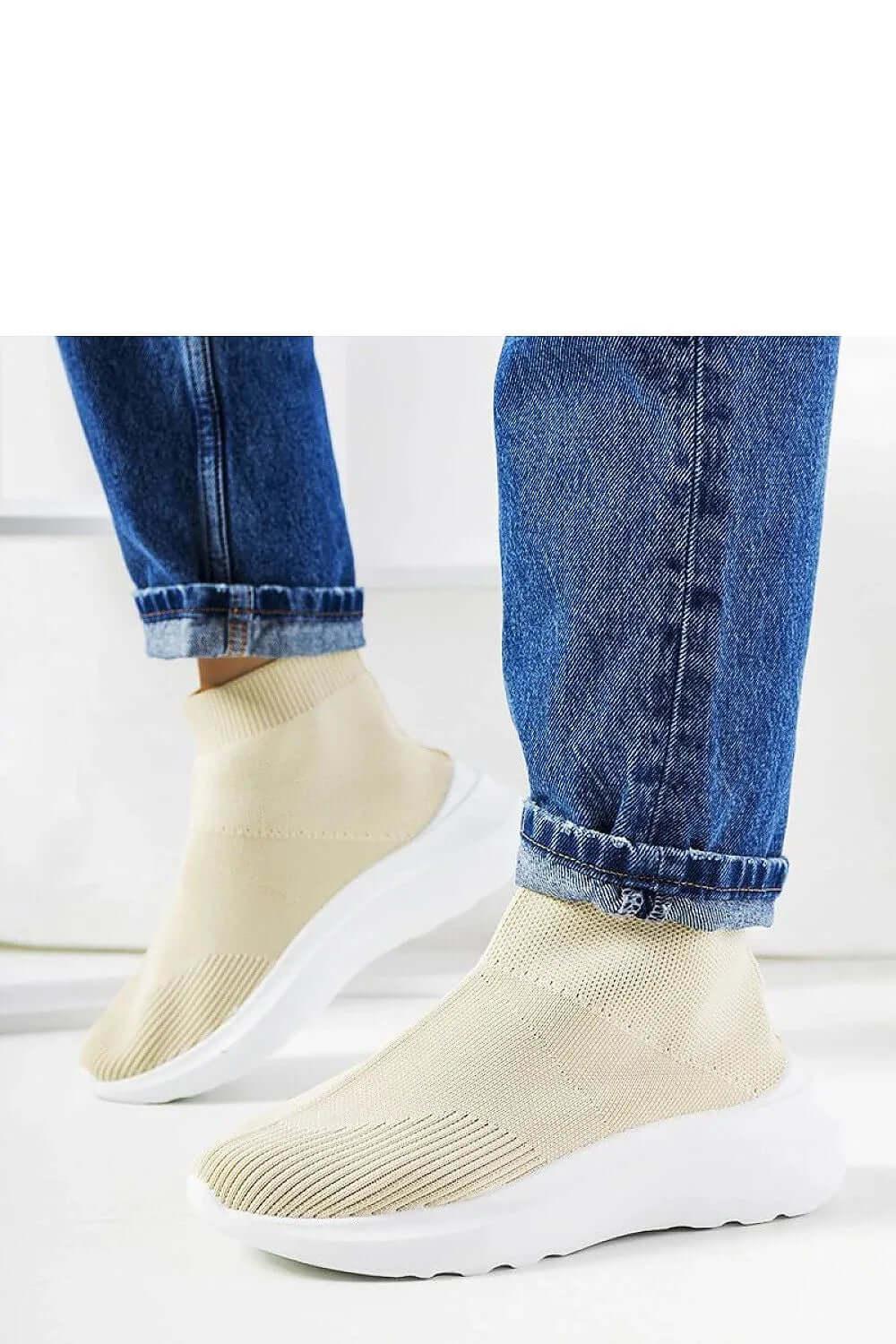 Sneakers Model 208047 Solea - Stay Covered - Stay Covered