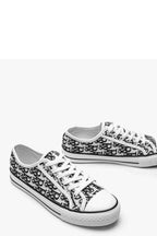 Sneakers Model 208055 Solea - Stay Covered - Stay Covered