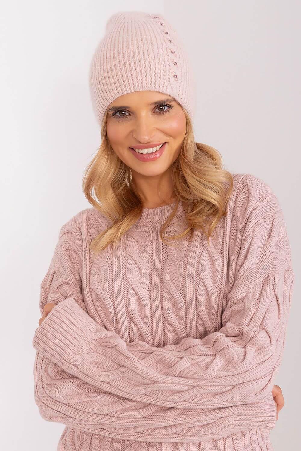 Mütze Model 189247 AT mit Flechtmuster - Stay Covered