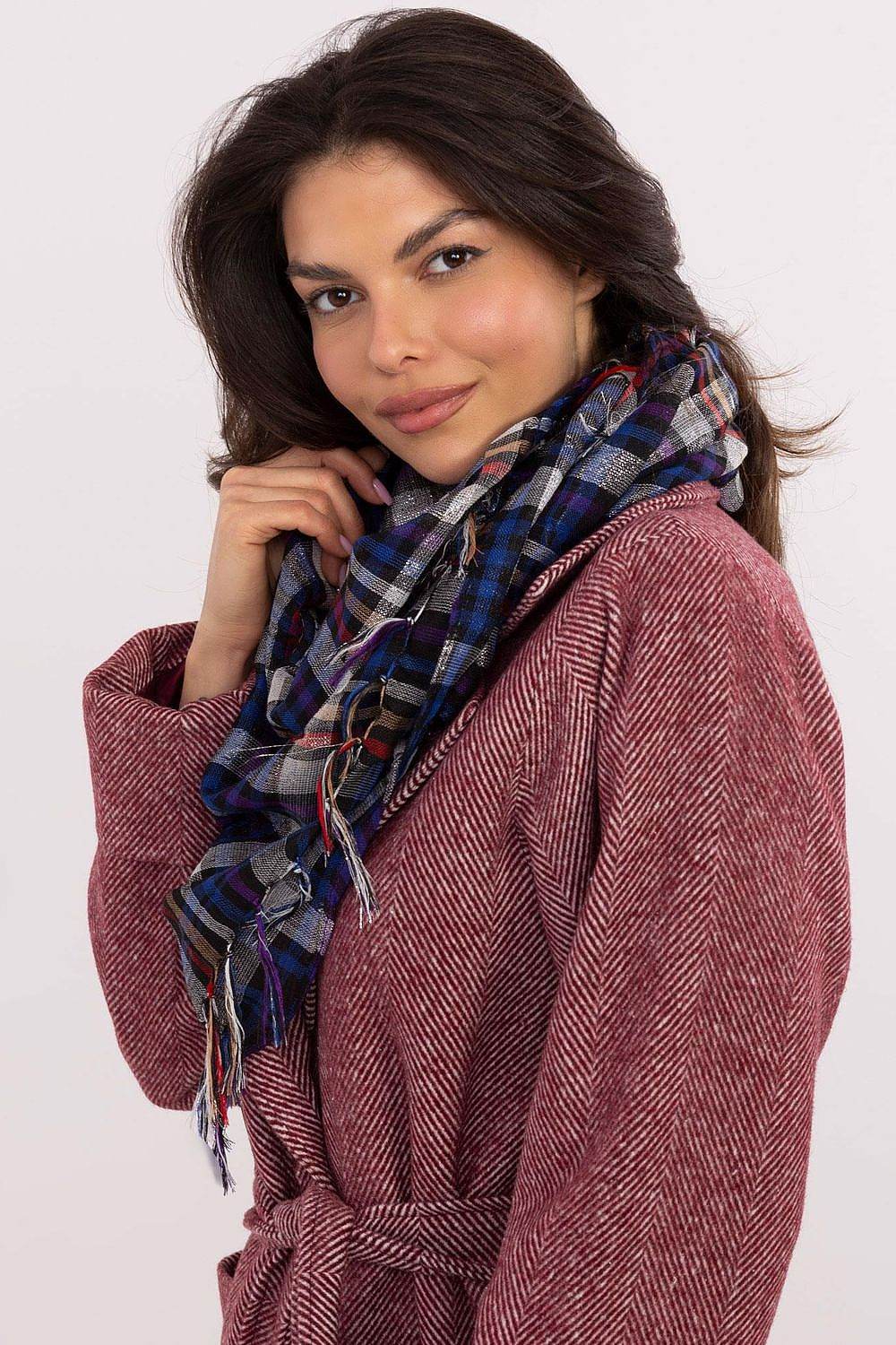 Tuch Model 208381 AT - Stay Covered
