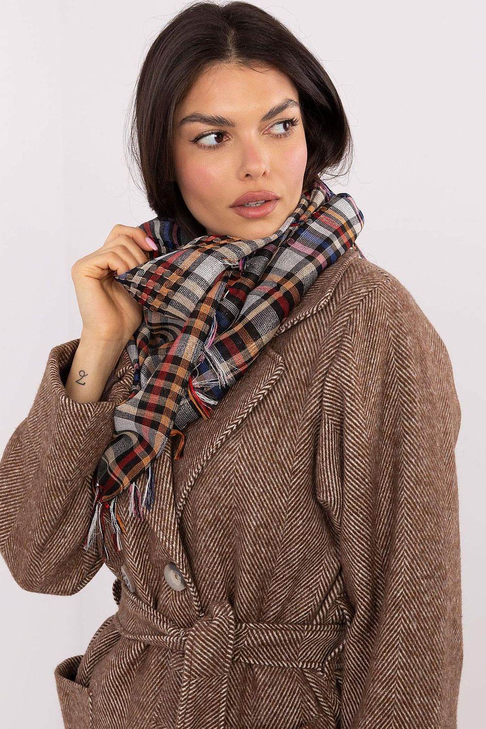 Tuch Model 208381 AT - Stay Covered