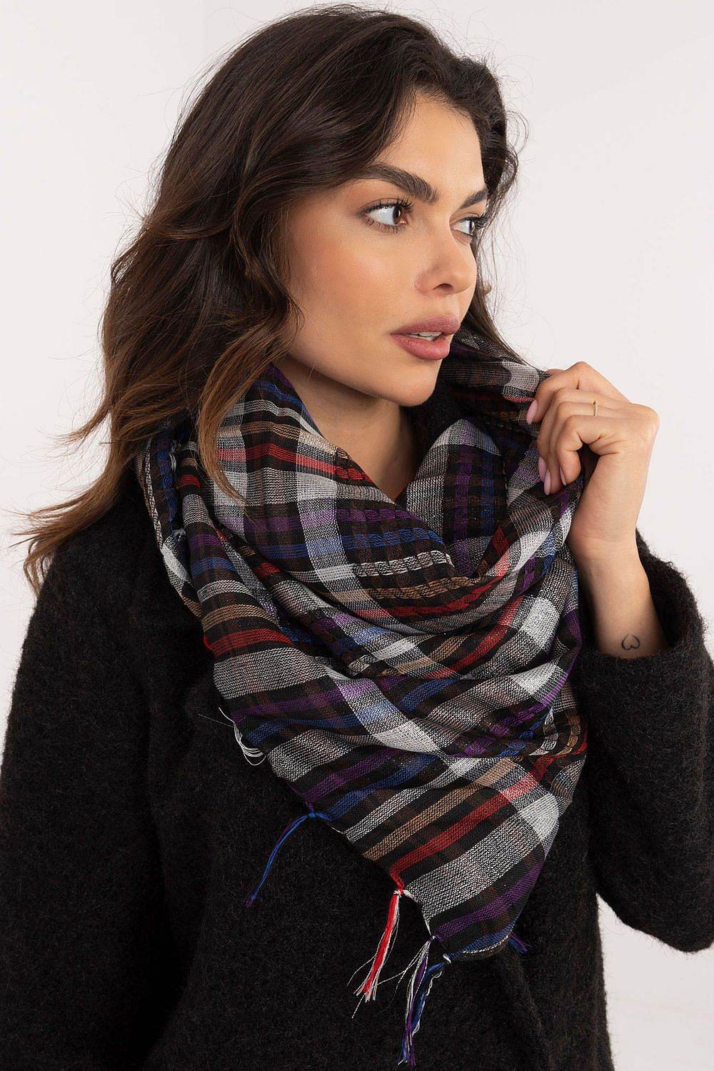 Tuch Model 208381 AT - Stay Covered