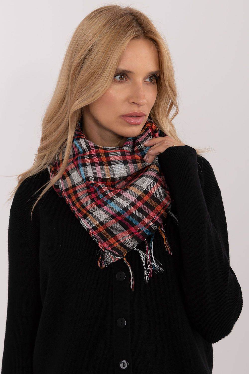 Tuch Model 208381 AT - Stay Covered