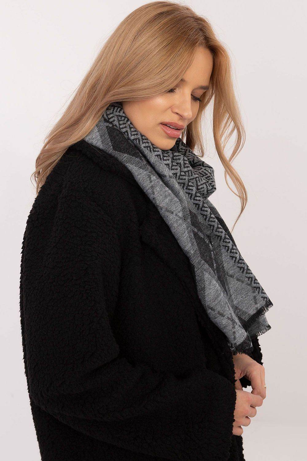 Tuch Model 208402 AT - Stay Covered