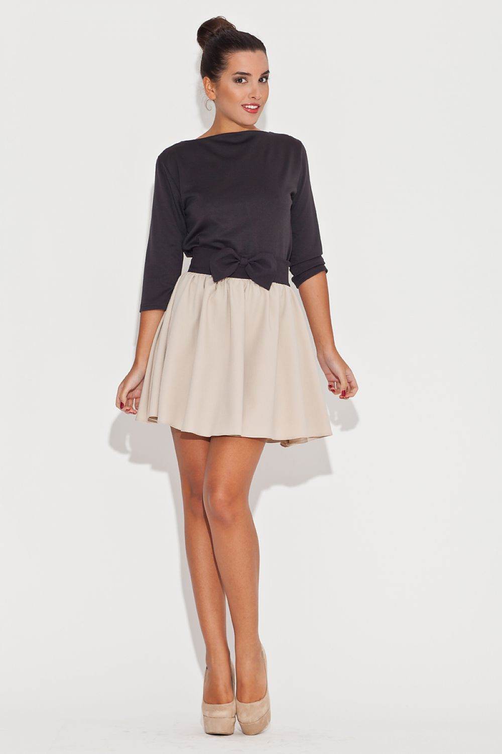 Minirock Model 47424 Katrus - Stay Covered