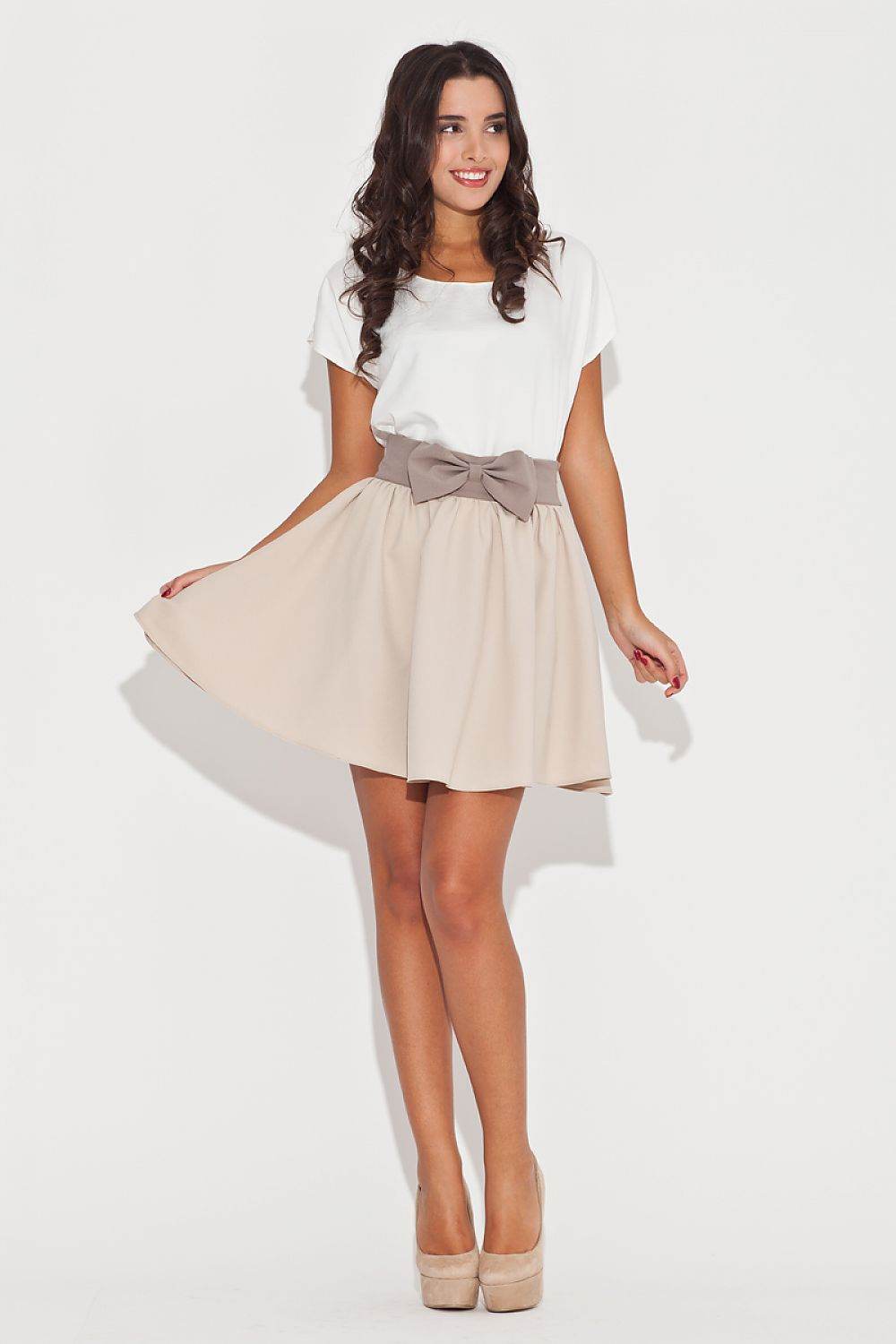 Minirock Model 47424 Katrus - Stay Covered