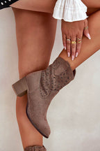 Stiefeletten mit Absatz Model 209415 Step in style - Stay Covered