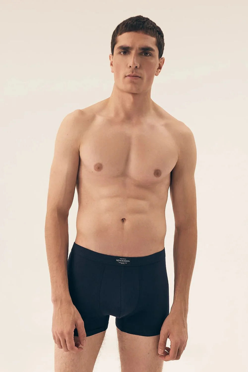 Set Model 209613 Henderson - Stay Covered