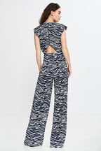  Overall model 210073 Nife 