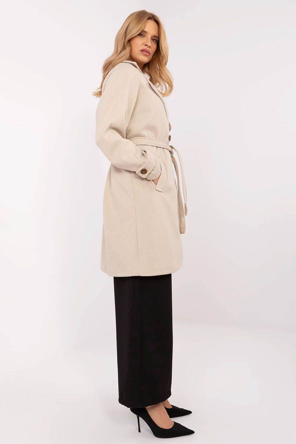 Mantel Model 210666 Och Bella - Stay Covered