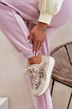  Sportliche Schuhe auf Plattform model 211006 Step in style 