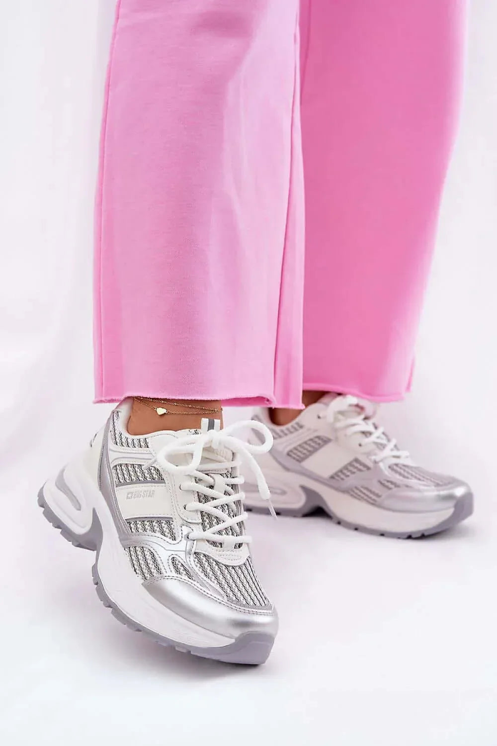 Sportschuhe Model 211332 Step in style - Stay Covered