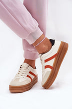  Sportliche Schuhe auf Plattform model 211348 Step in style 