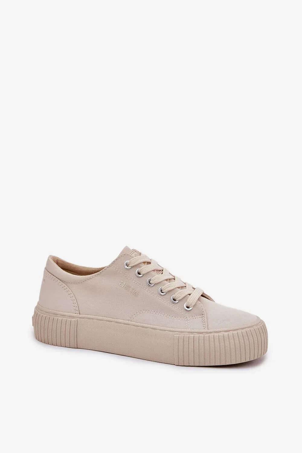 Sneakers Model 212723 Step in style - Stay Covered