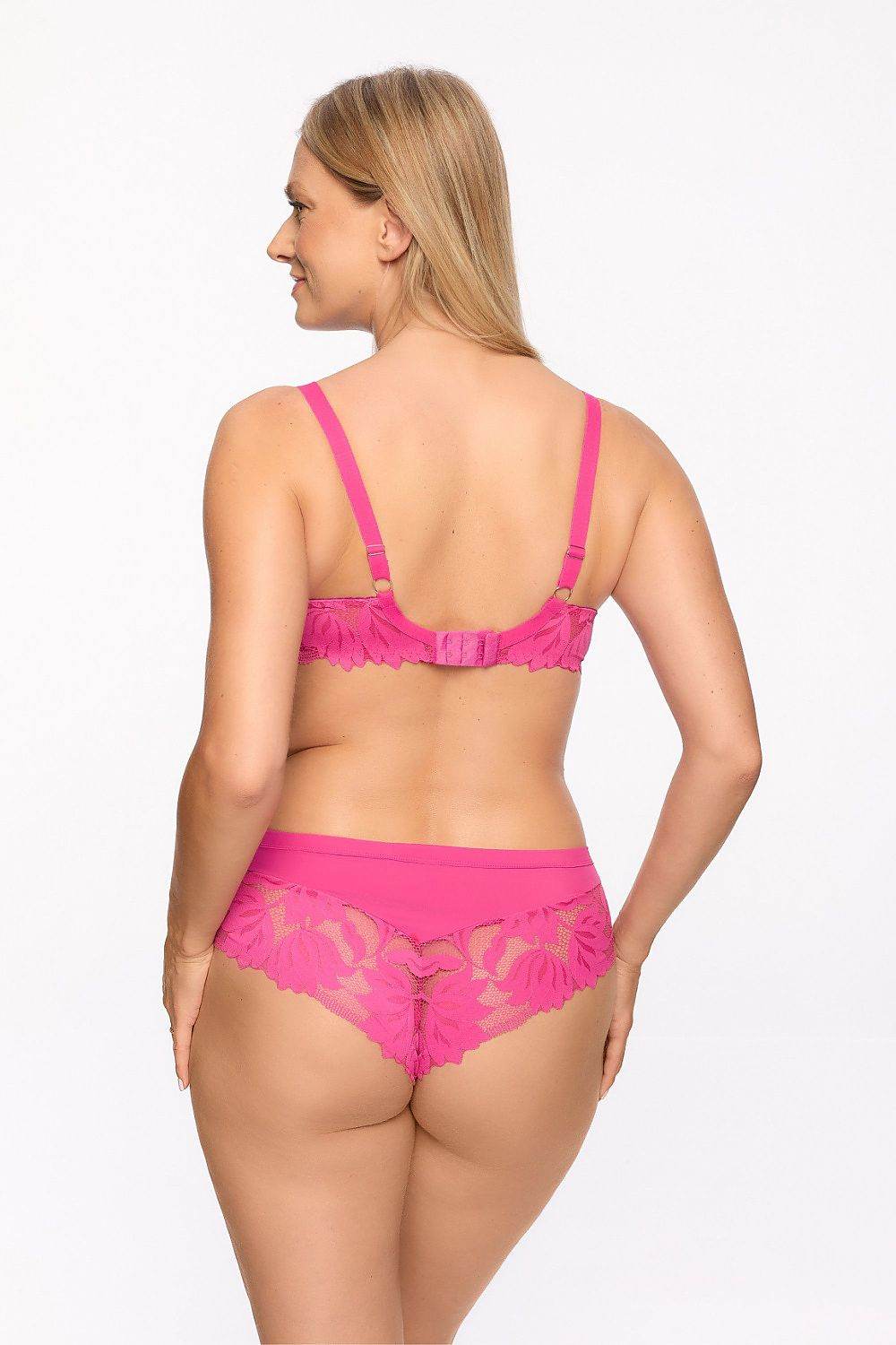 Push- up- BH Model 198233 Gaia - Stay Covered
