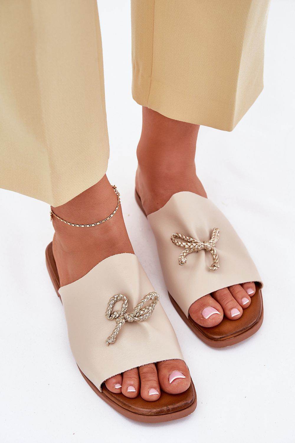 Pantoletten Model 214377 Step in style - Stay Covered