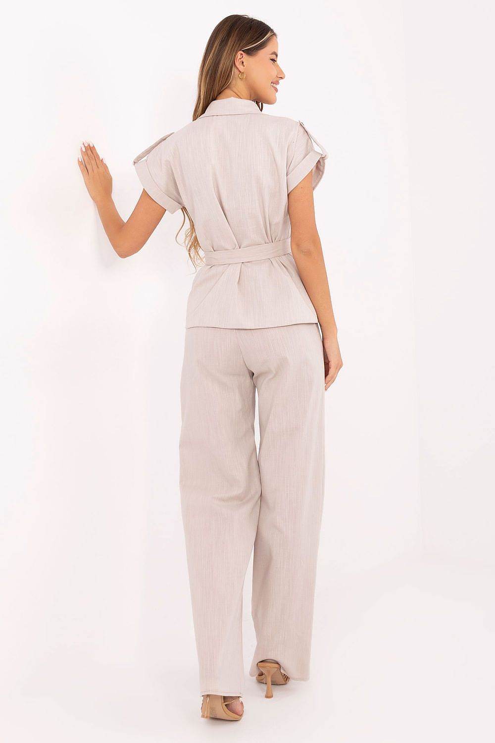 Set Model 215871 Lakerta - Stay Covered