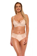Semi- Soft Model 215935 Gaia - Stay Covered