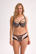 Semi- Soft Model 215936 Gaia - Stay Covered