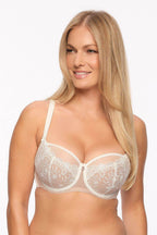 Semi- Soft Model 215989 Gaia - Stay Covered