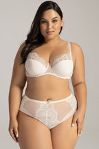 Semi- Soft Model 215997 Ava - Stay Covered