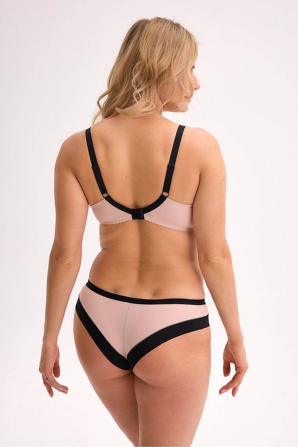 Soft Model 216001 Gaia - Stay Covered