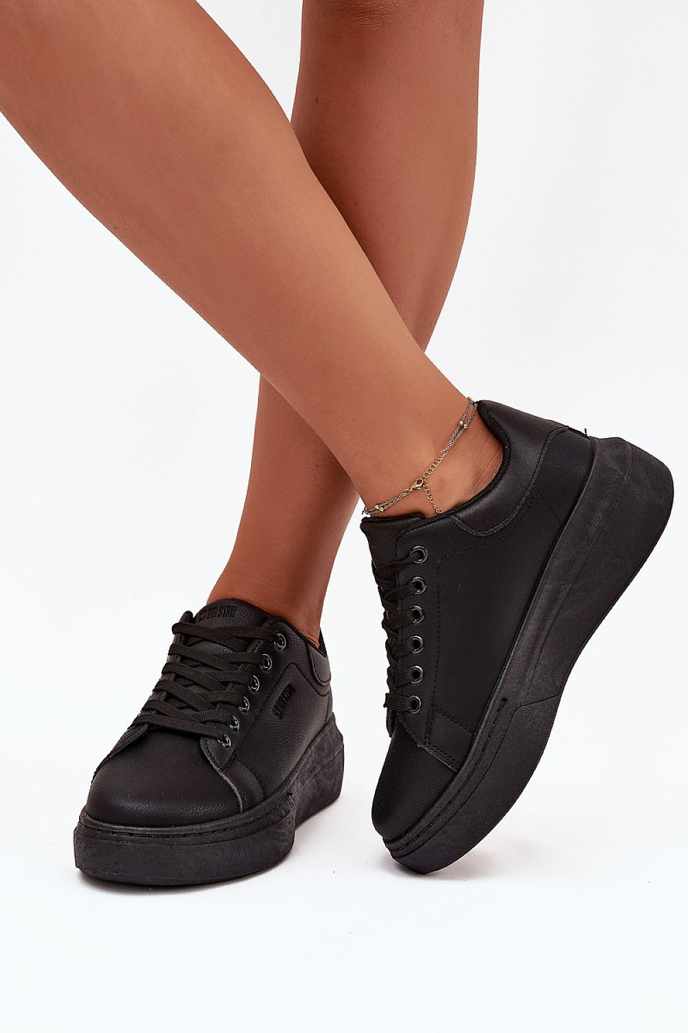  Sportliche Schuhe auf Plattform model 216443 Step in style 